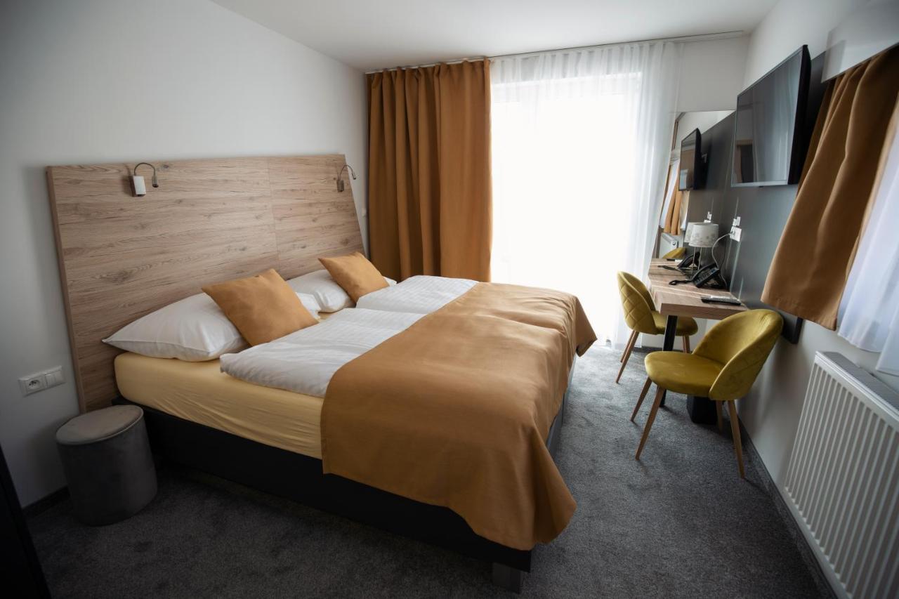 Primma Hotel Moldava nad Bodvou エクステリア 写真